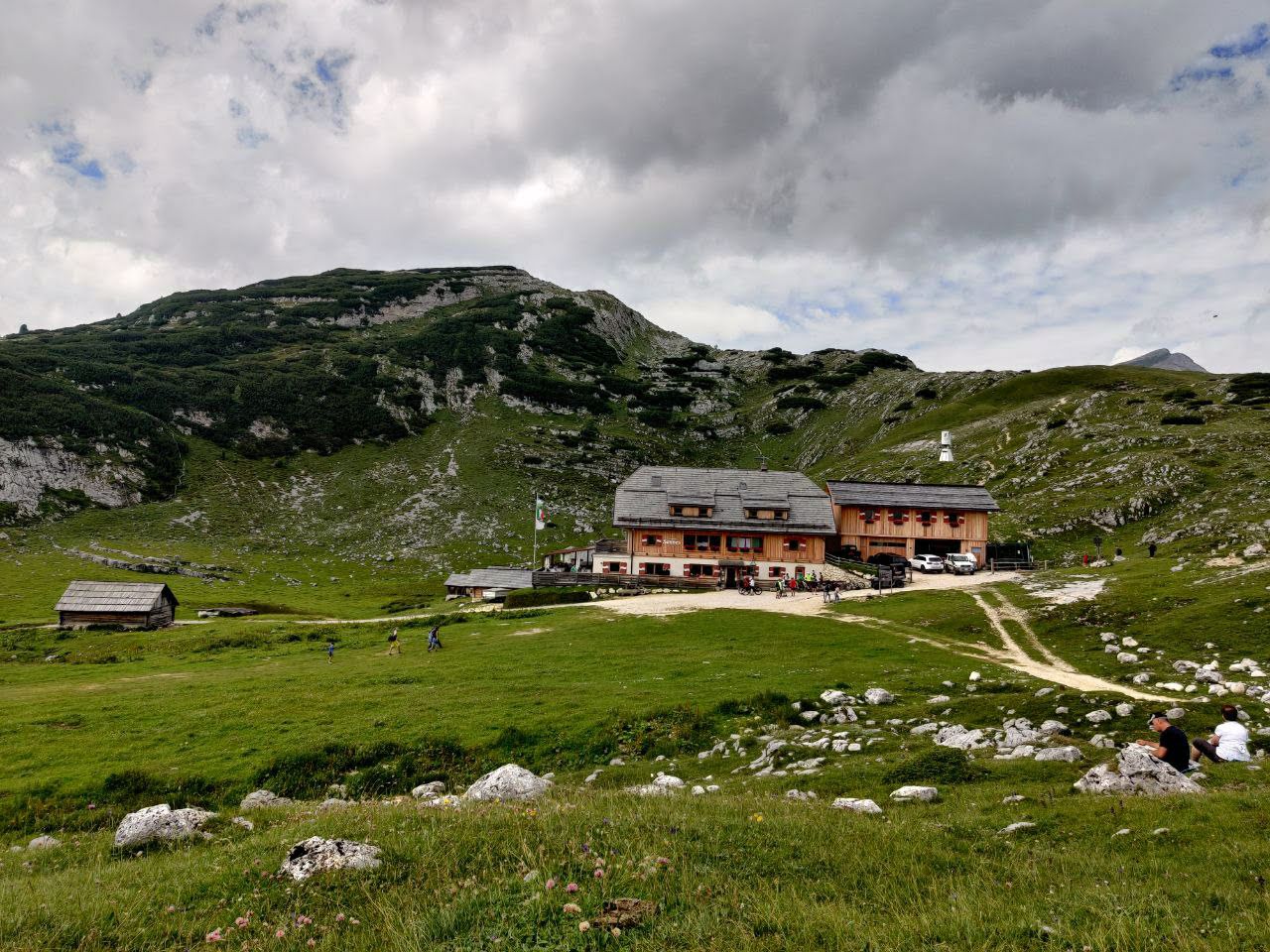 Rifugio Sennes e Piccolo Col Di Lasta