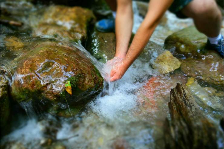 Acqua potabile montagna 