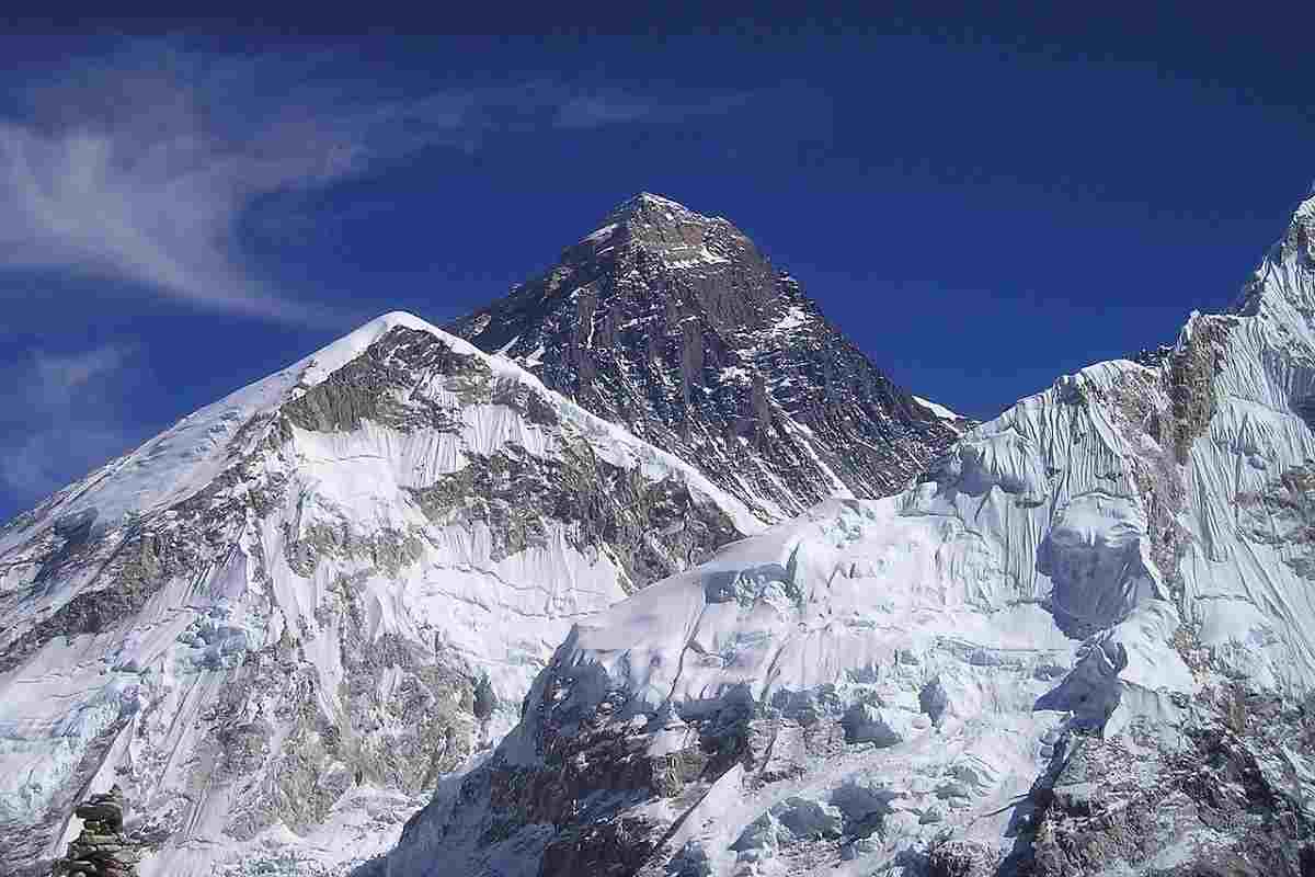 everest moria escursionisti