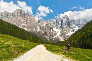 Il Trentino offre numerose opportunità per i trekking