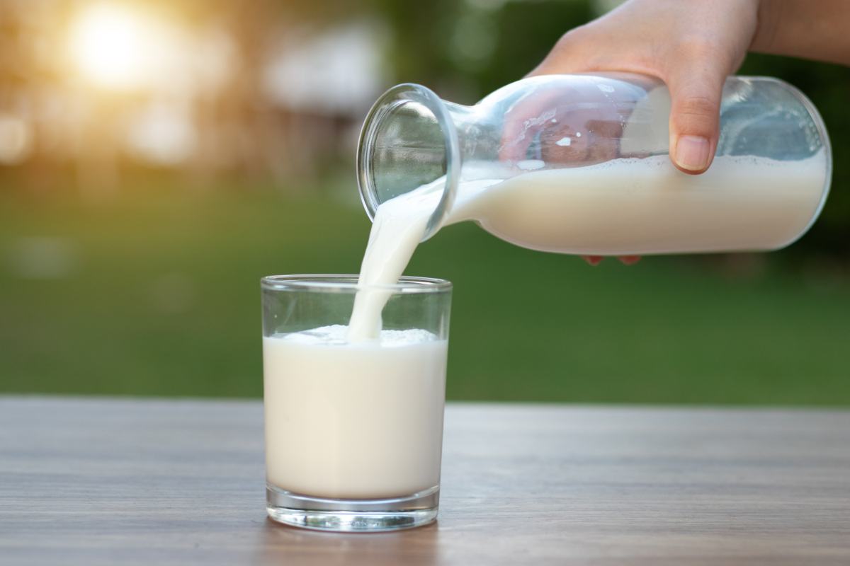Latte sintetico