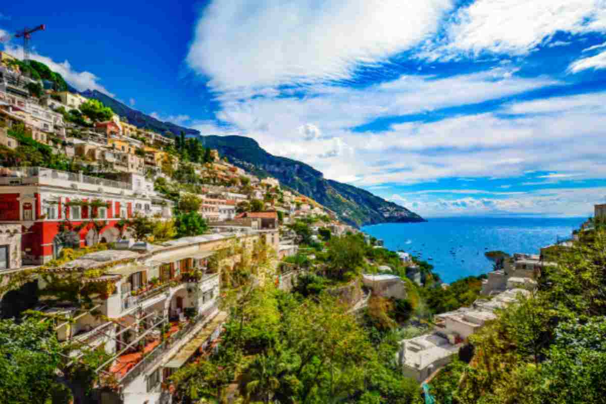 località italiane con mare e montagna