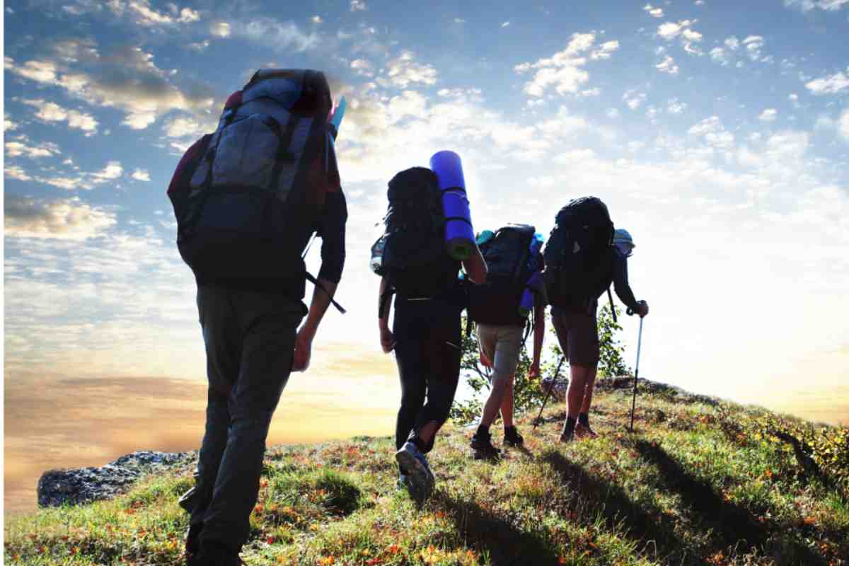 Attrezzatura trekking ecco cosa portarsi