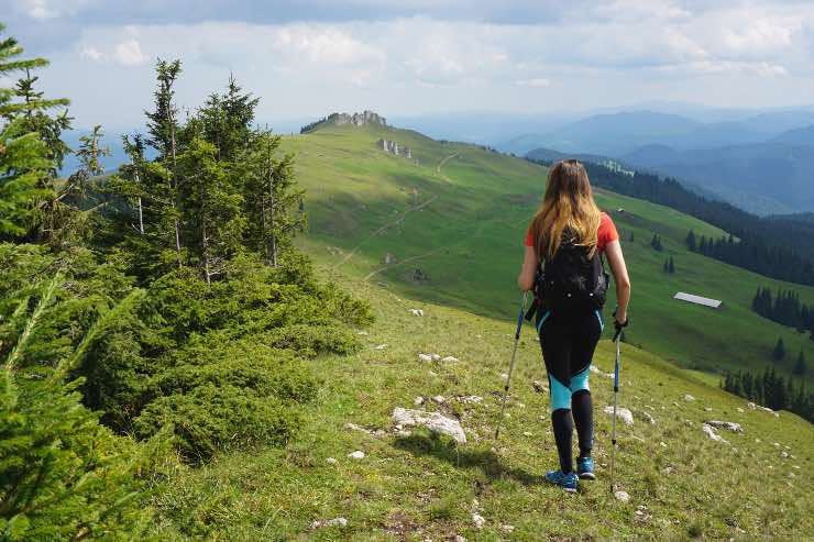 Trekking: come vestirsi per le escursioni in primavera