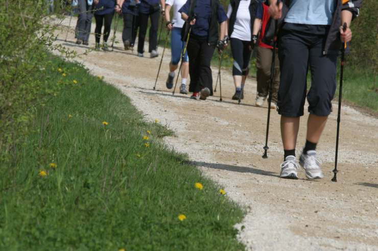 nordic walking in città o montagna