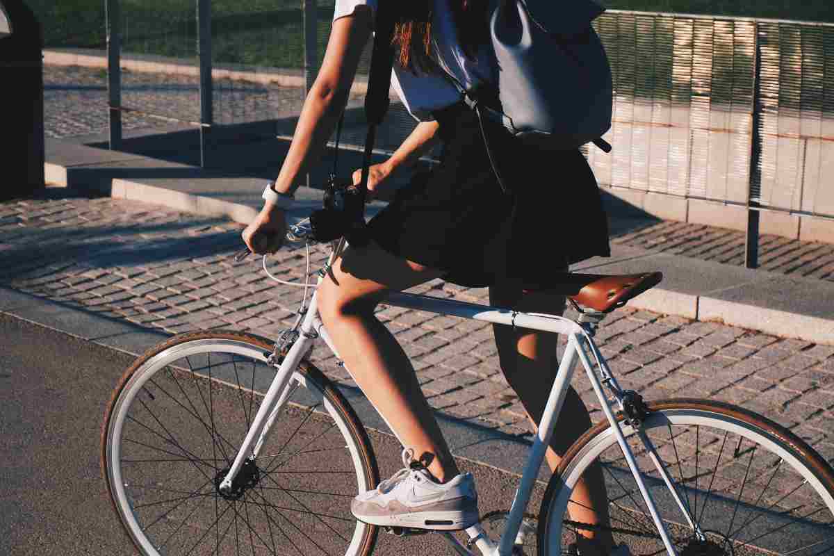 esercizi per non avere i crampi in bicicletta