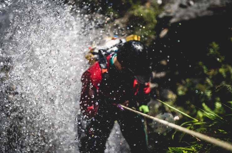 Canyoning, discesa in cascata